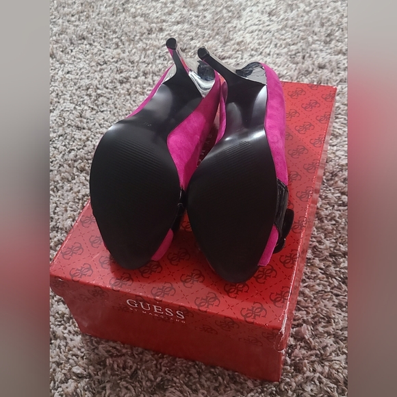 Guess Women's Peep Toe Heels - Pink and Black Heels NWOT Size 6 - Picture 10 of 10